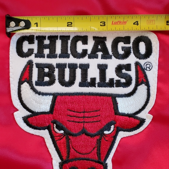 Vintage 1980's/1990's Men's Chicago Bulls Red Satin Swingster Jacket Size XL USA - Picture 3 of 7